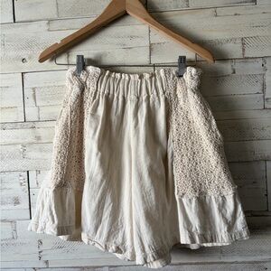 Cream Crochet Accent JEN’S PIRATE BOOTY X FREE PEOPLE
Orpheus Shorts NEW WITH TA